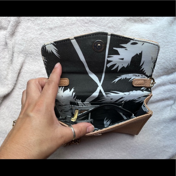 🌼Steve Madden Chain Bag🌼 - Picture 8 of 16